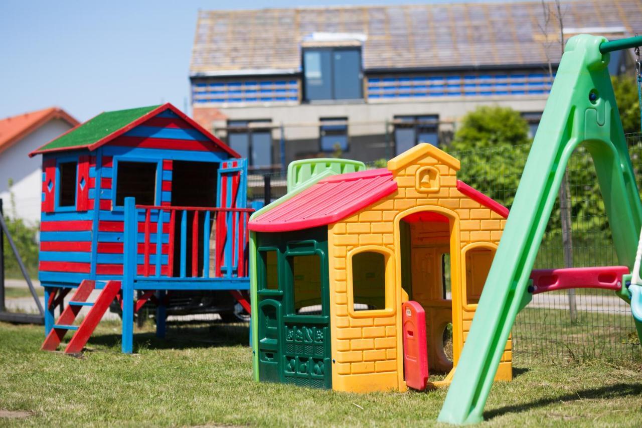 Rowyhills Villa Rowy  Exterior photo